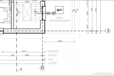 Fragment rysunku technicznego z wymiarami i oznaczeniami, pokazujący jak czytać rysunek techniczny. Widoczne są ściany, otwory, osie i koty wysokościowe.